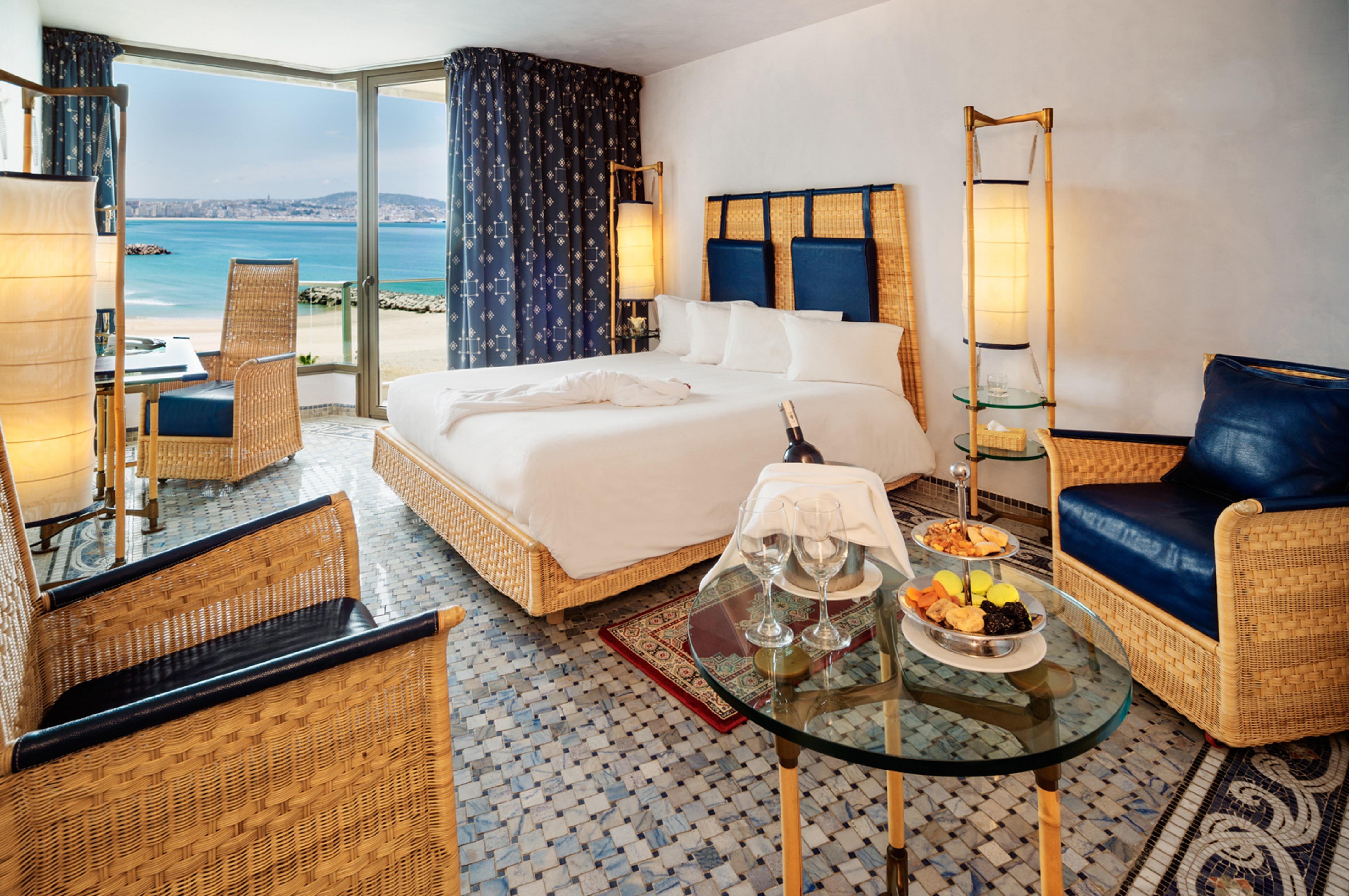 Moevenpick Hotel & Casino Malabata Tanger Exterior foto A room at the hotel