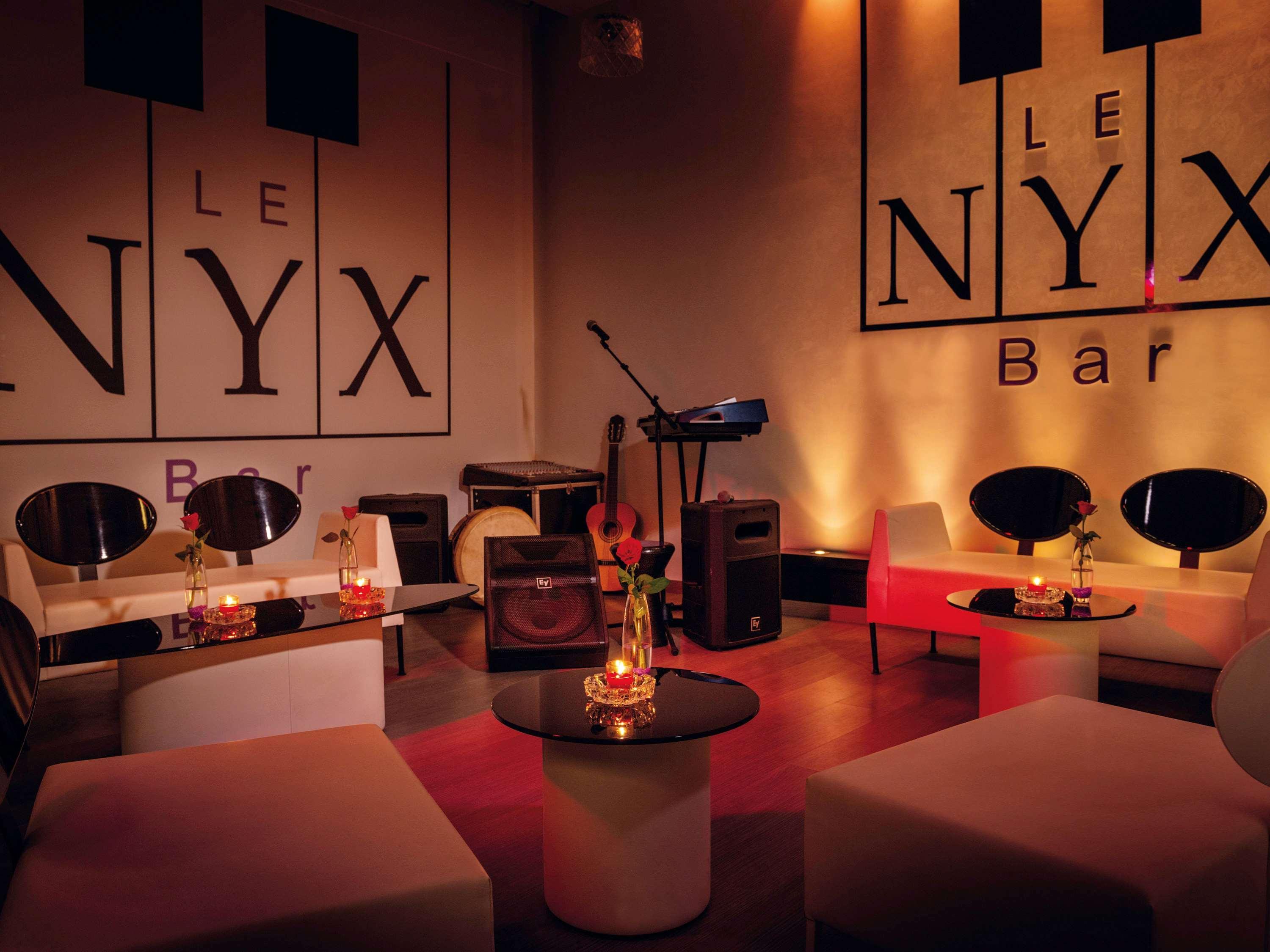 Moevenpick Hotel & Casino Malabata Tanger Exterior foto Le Nyx Bar