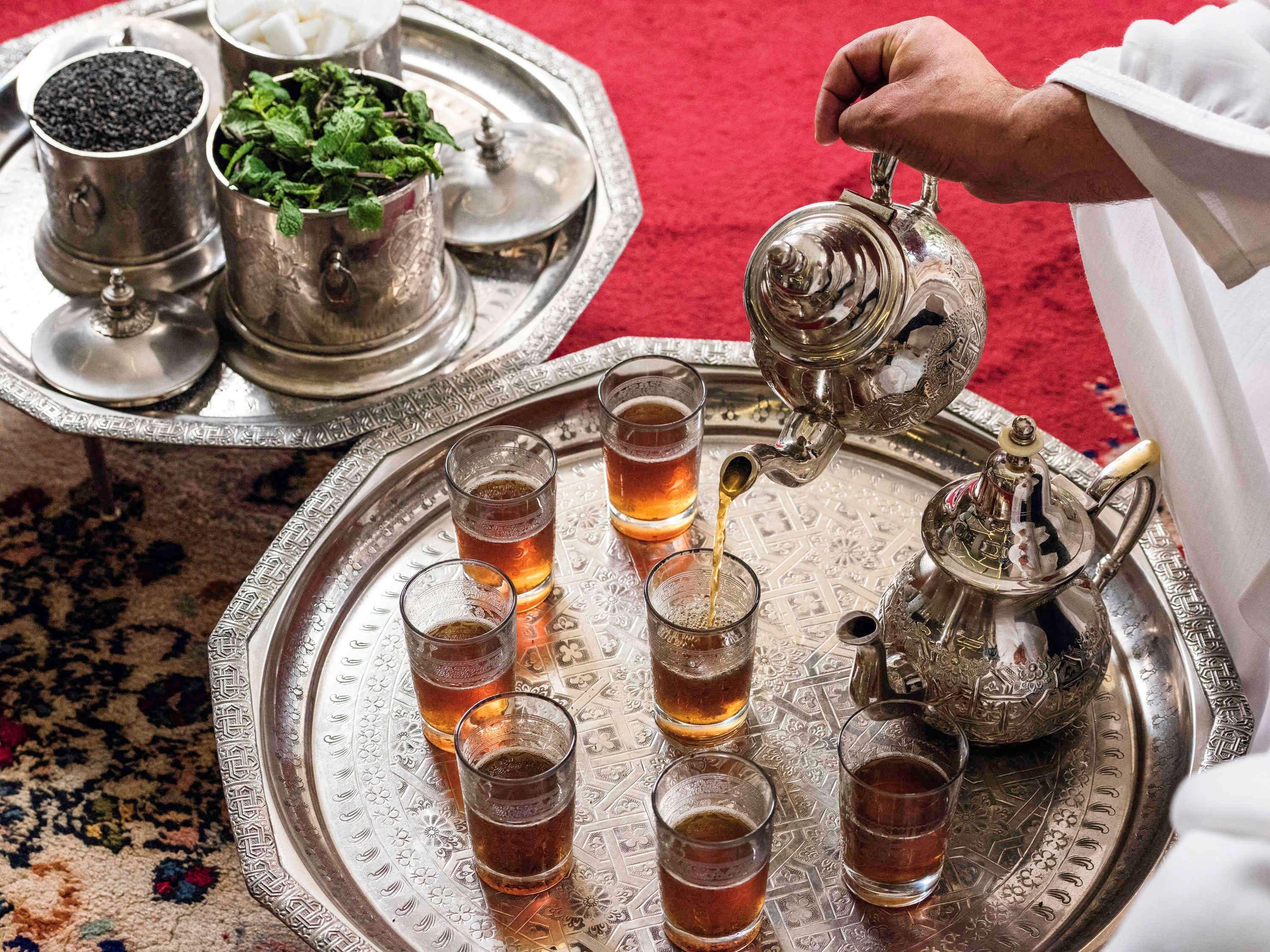 Moevenpick Hotel & Casino Malabata Tanger Exterior foto Moroccan mint tea