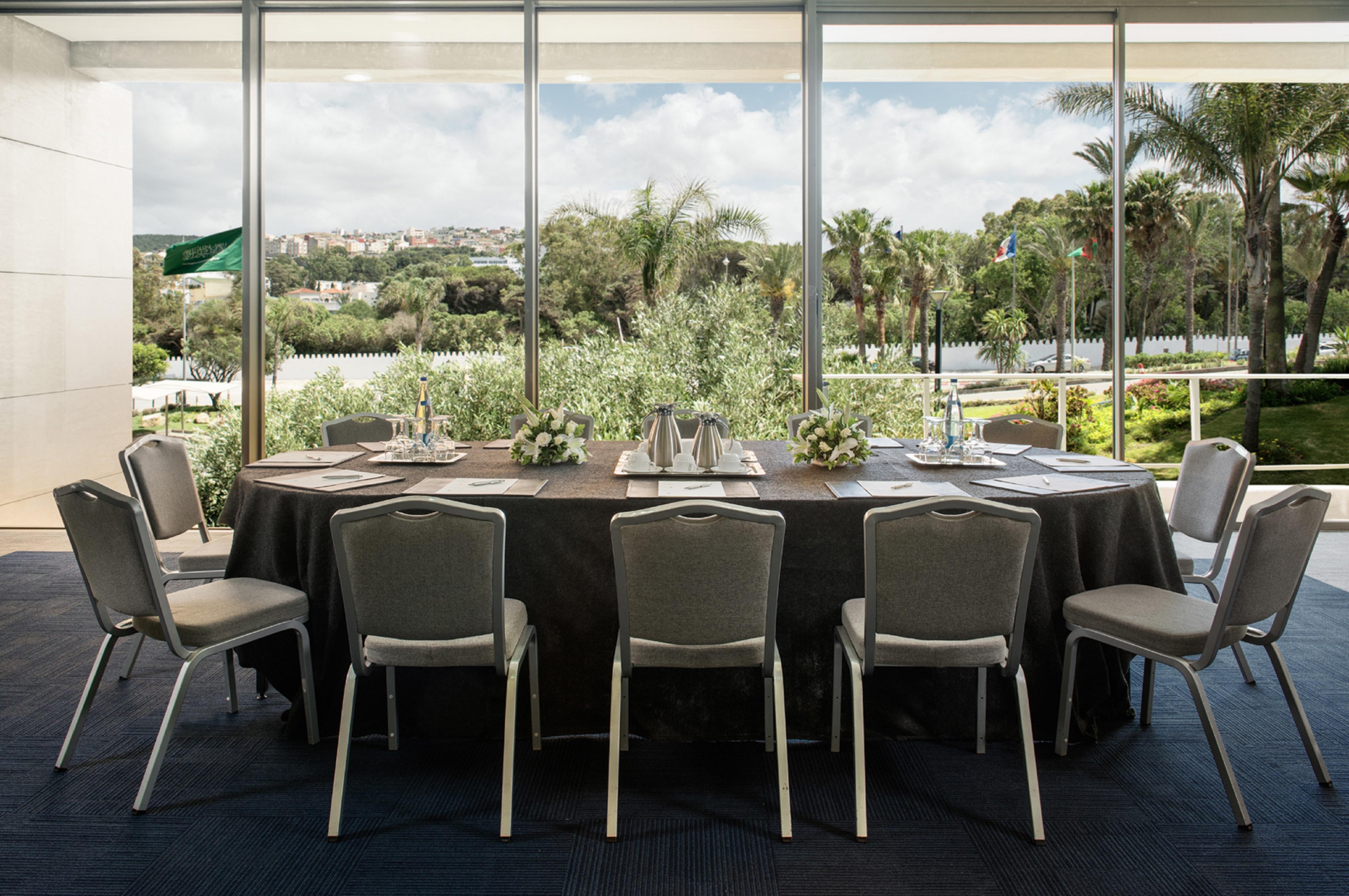 Moevenpick Hotel & Casino Malabata Tanger Exterior foto Meeting room