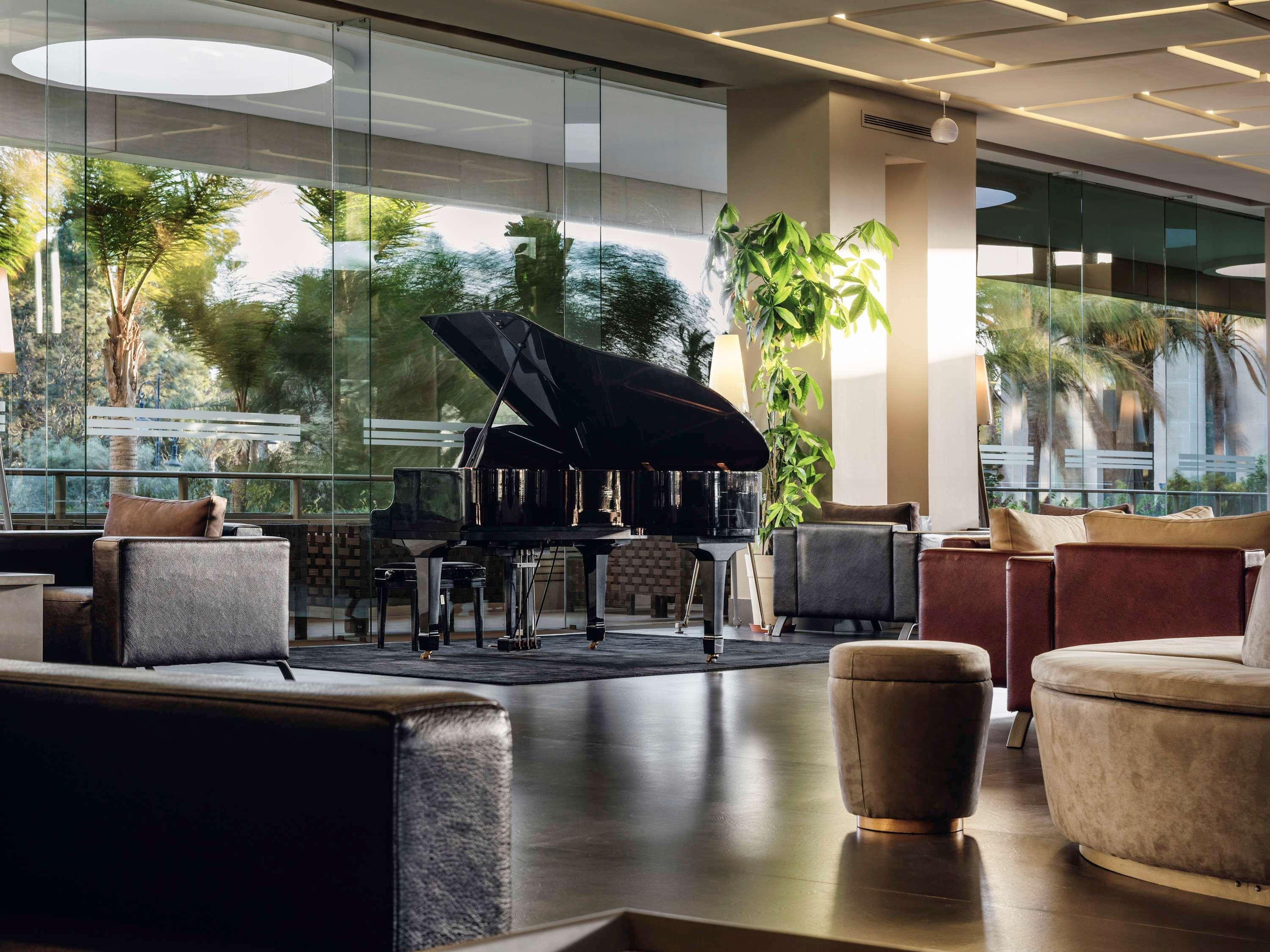 Moevenpick Hotel & Casino Malabata Tanger Exterior foto The lobby of the hotel